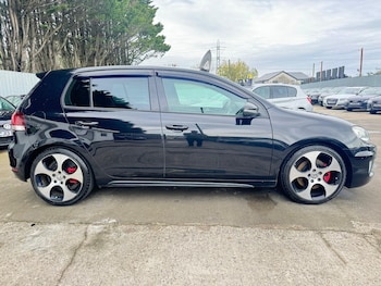 Used Volkswagen Golf 2010 for sale - 75952427: Photo