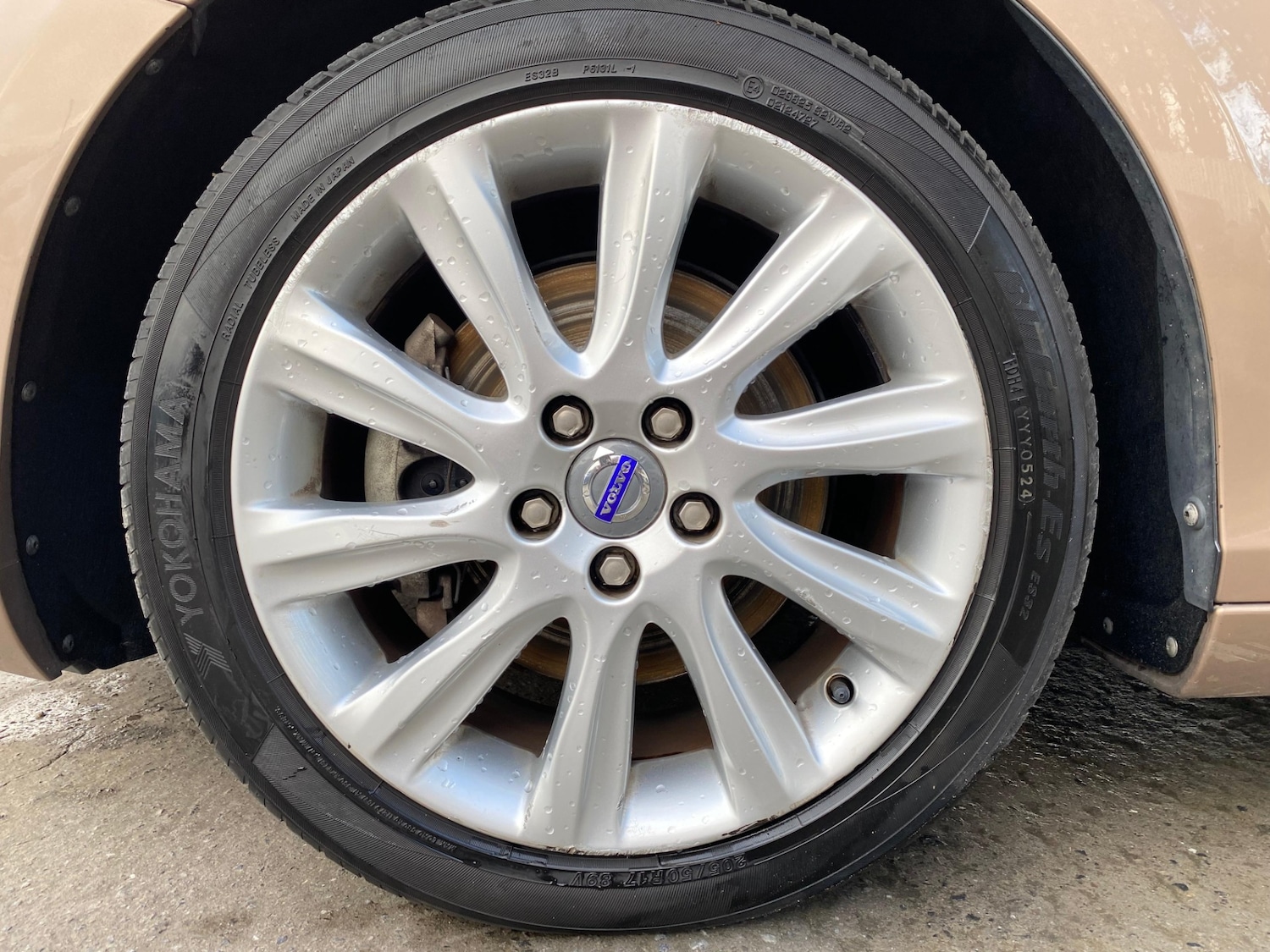 Used Volvo V40 2013 for sale - 77769883: Photo 32