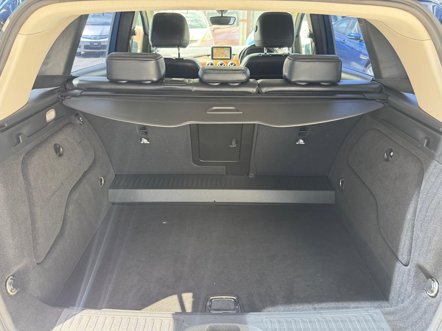 Used Mercedes-Benz B Class 2012 for sale - 76759960: Photo 12