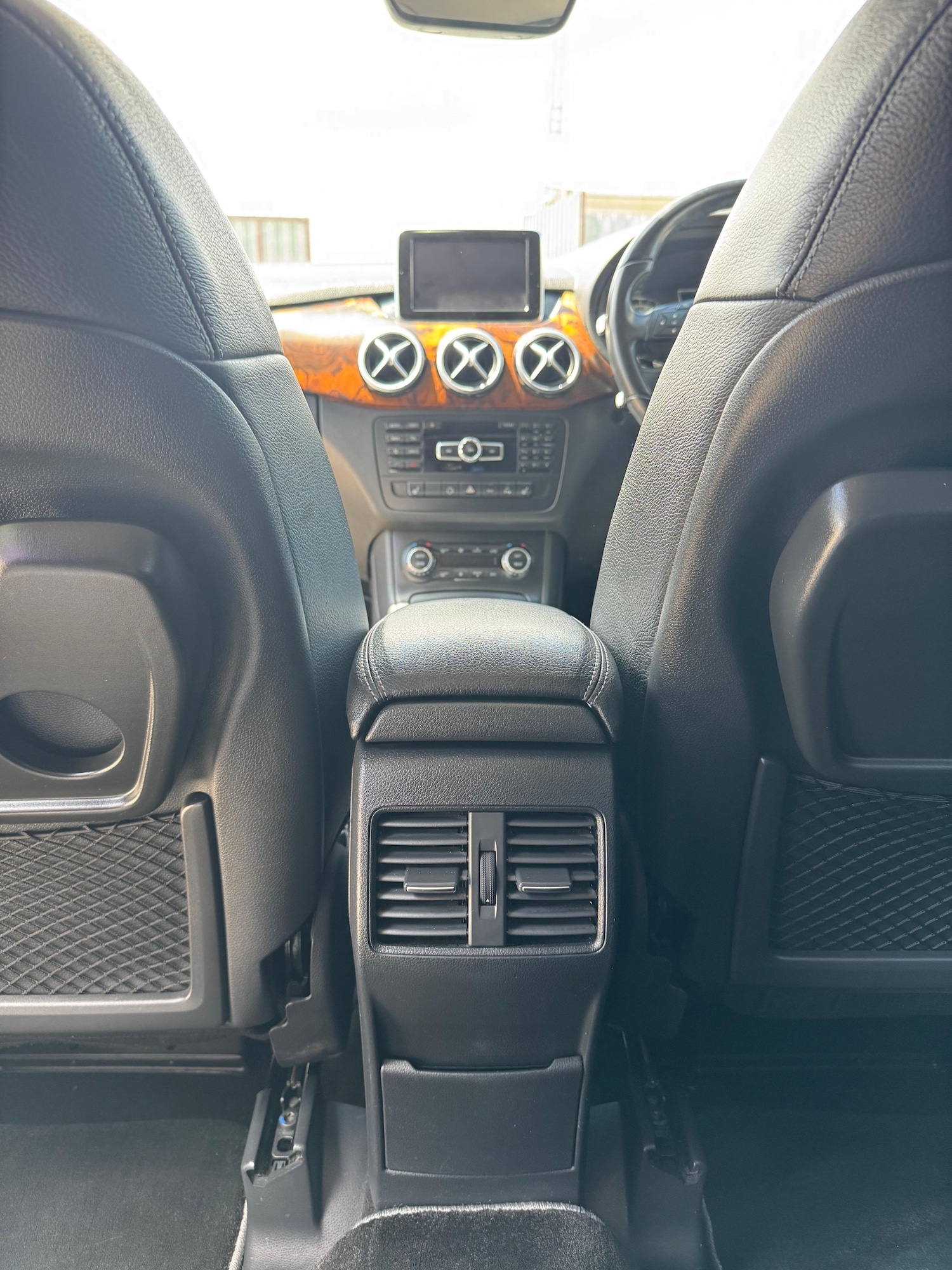 Used Mercedes-Benz B Class 2012 for sale - 76759960: Photo 31