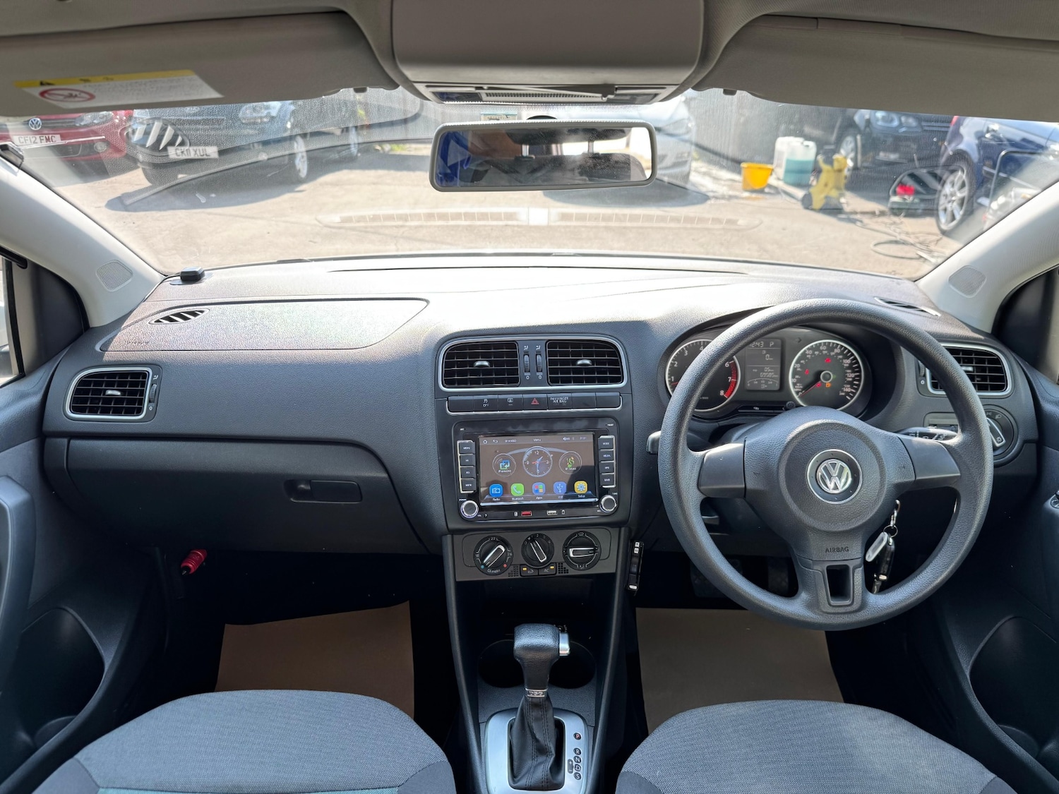 Used Volkswagen Polo 2010 for sale - 76487122: Photo 15