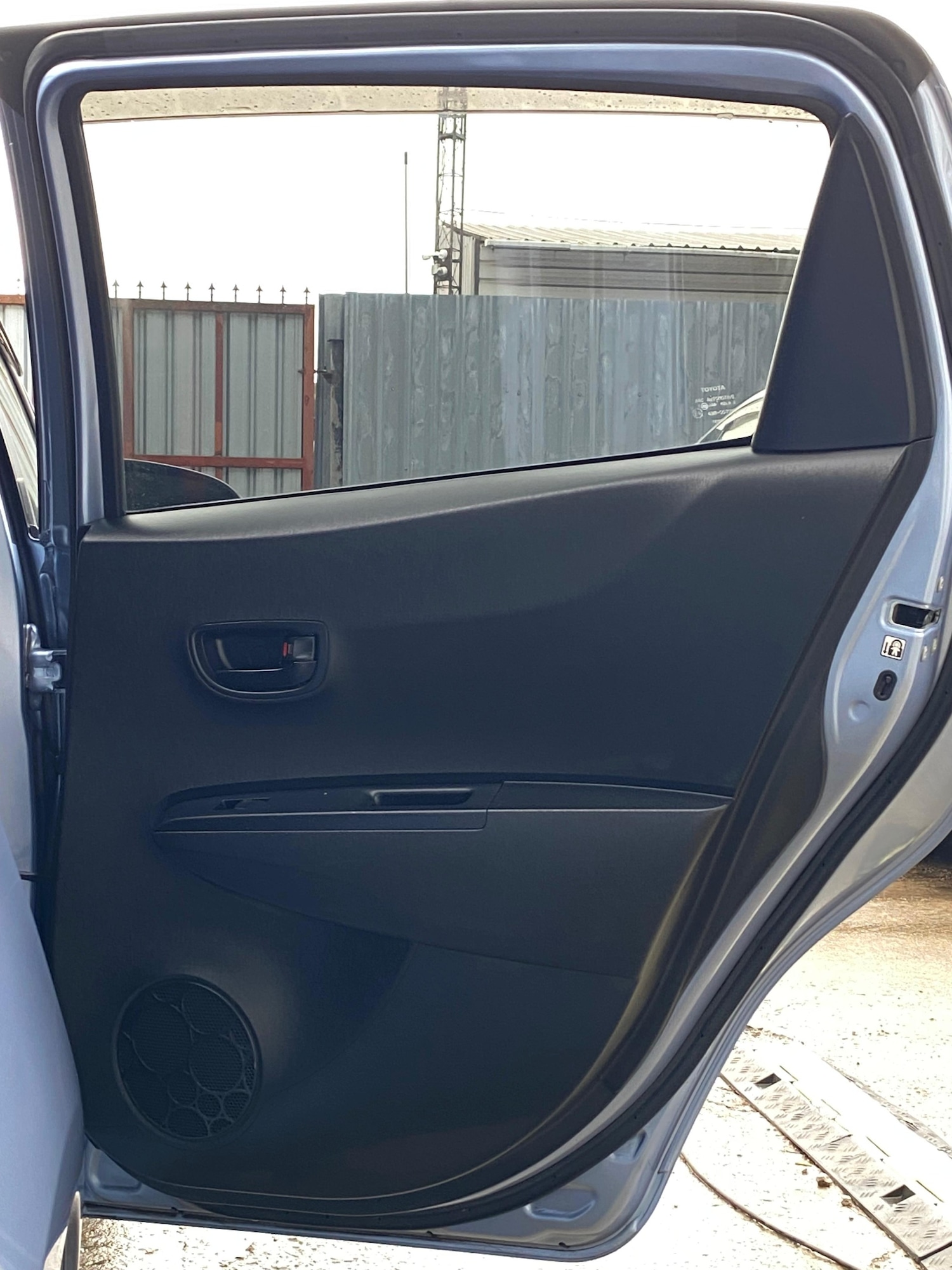 Used Toyota Vitz 2025 for sale - 77634031: Photo 26