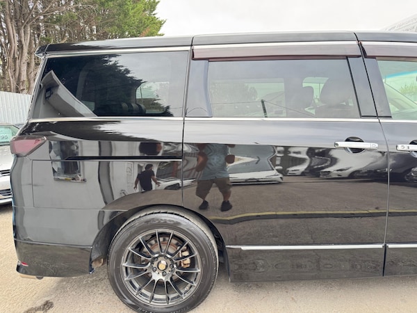Used Nissan Elgrand 2011 for sale - 76309824: Photo 6
