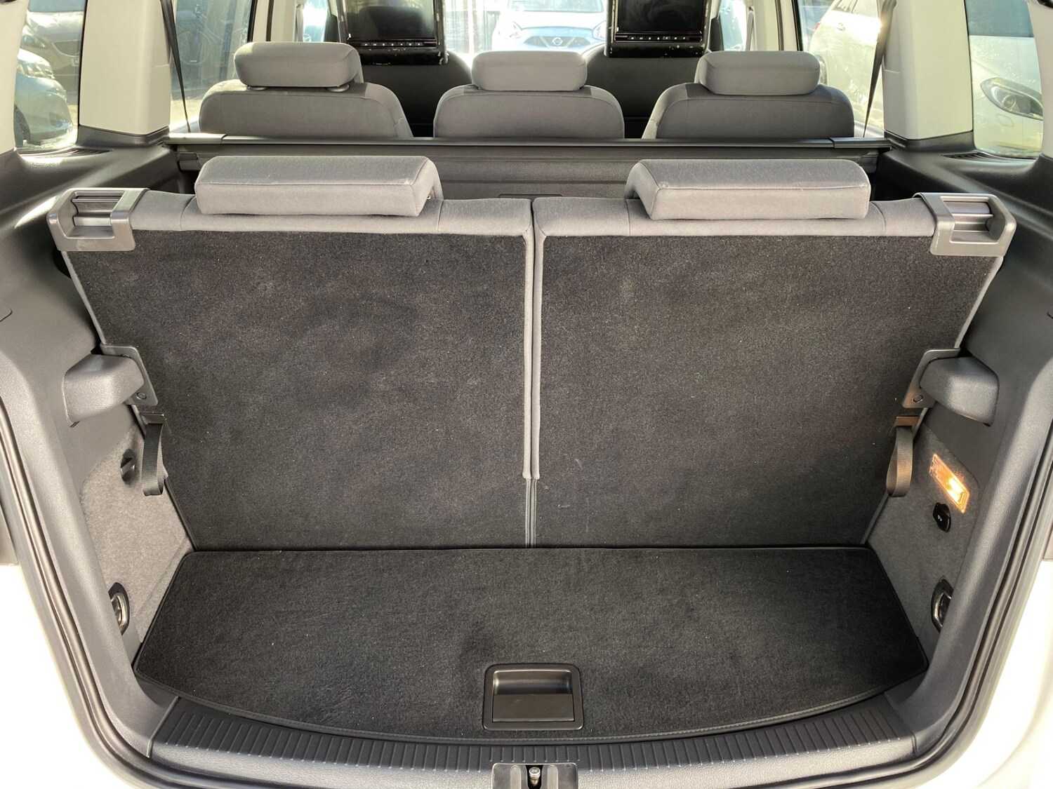 Used Volkswagen Touran 2026 for sale - 78148486: Photo 12