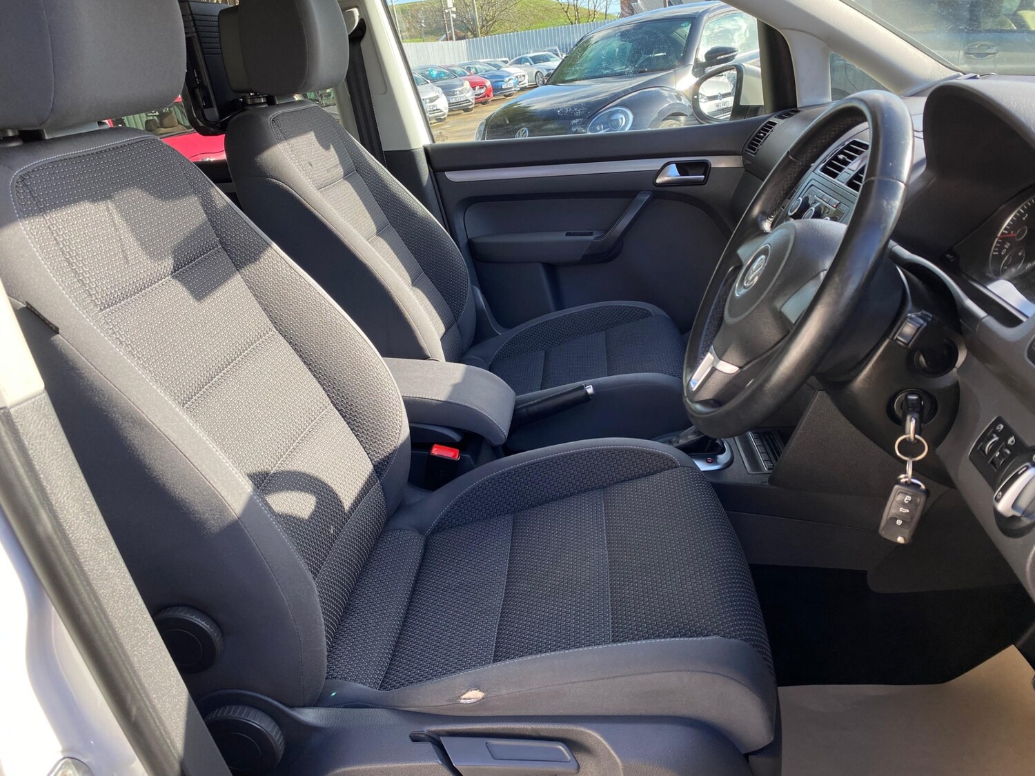 Used Volkswagen Touran 2026 for sale - 78148486: Photo 15