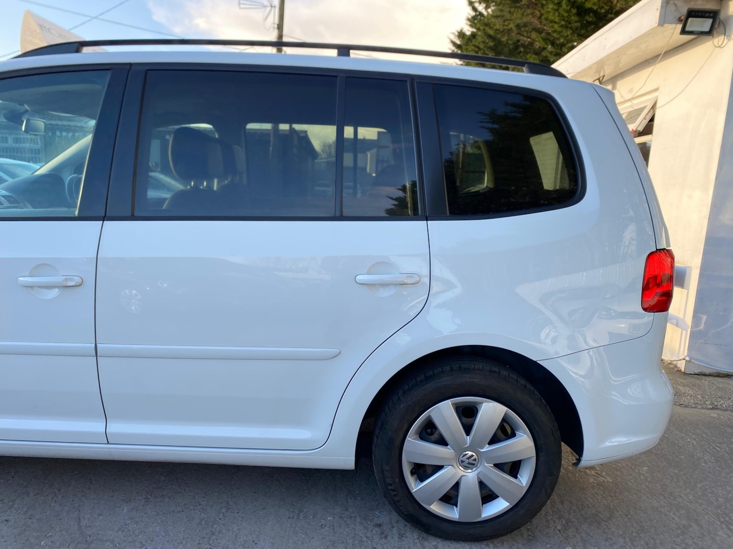 Used Volkswagen Touran 2026 for sale - 78018108: Photo 8