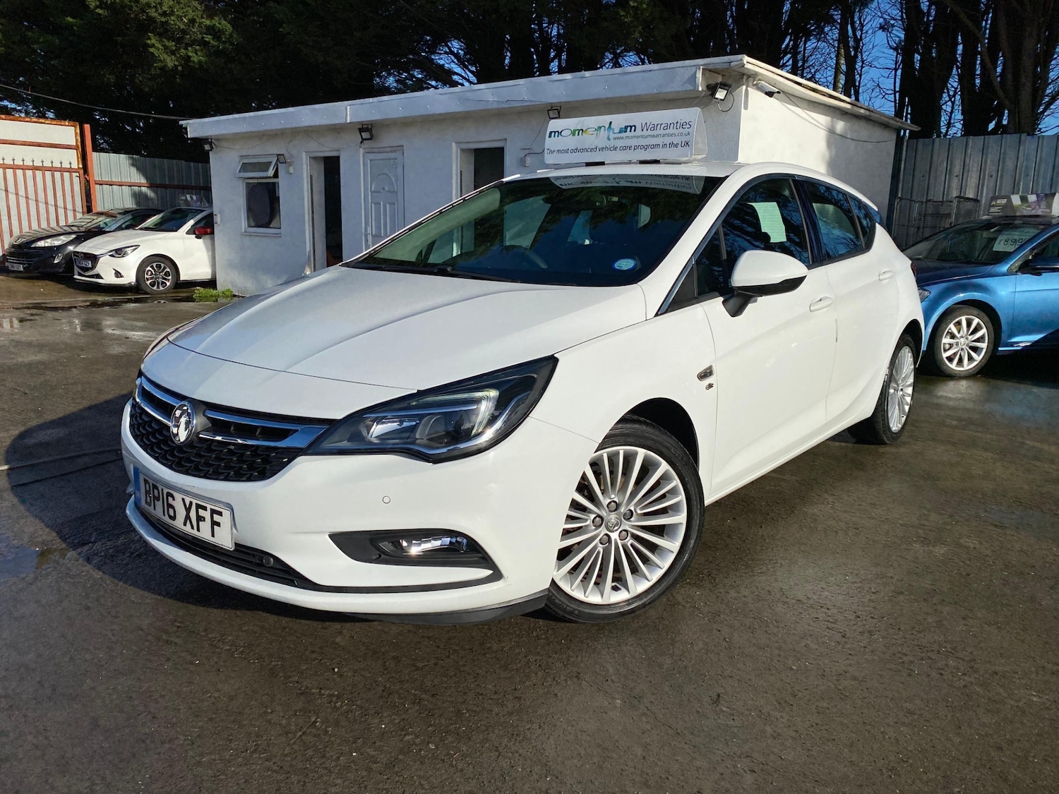 Used Vauxhall Astra 2016 for sale - 76690711: Photo 2