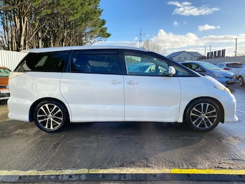 Used Toyota Estima 2013 for sale - 77401265: Photo