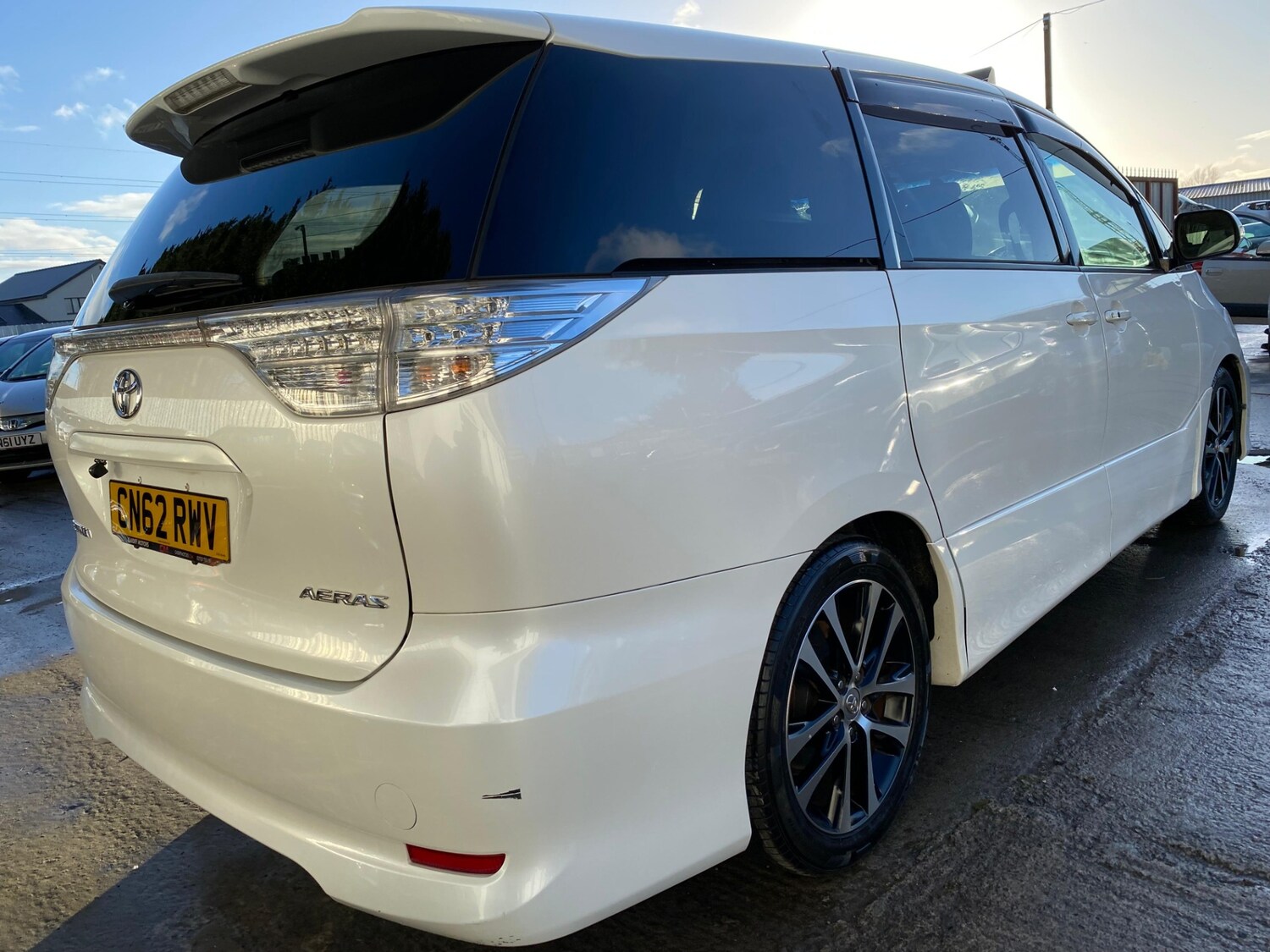 Used Toyota Estima 2026 for sale - 77401265: Photo 40