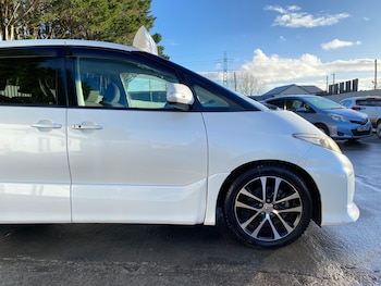 Used Toyota Estima 2013 for sale - 77401265: Photo