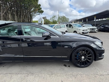 Used Mercedes-Benz CLS 2011 for sale - 78868080: Photo