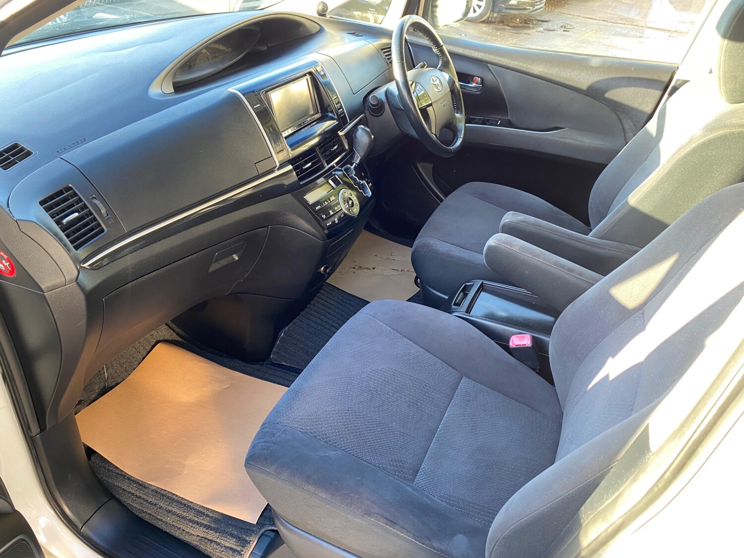 Used Toyota Estima 2026 for sale - 78215612: Photo 32