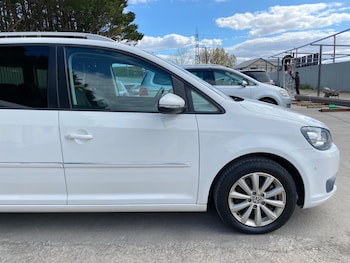 Used Volkswagen Touran 2013 for sale - 78405791: Photo