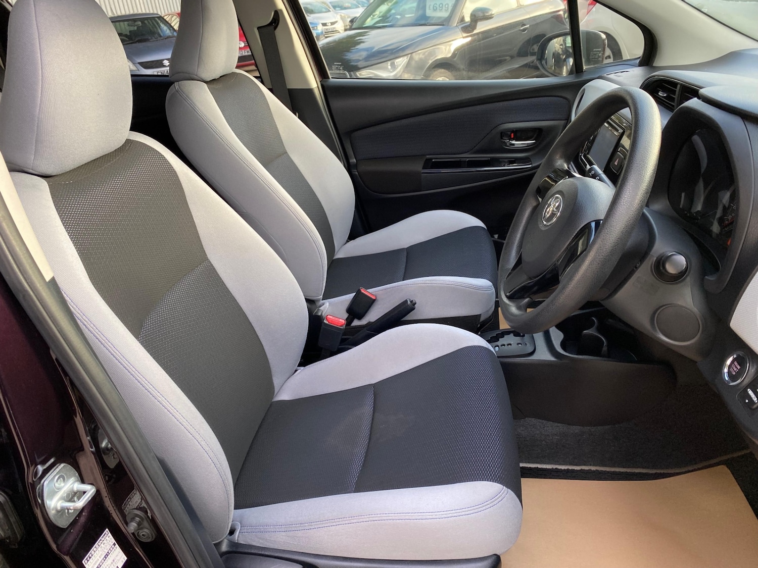 Used Toyota Vitz 2015 for sale - 76866762: Photo 14