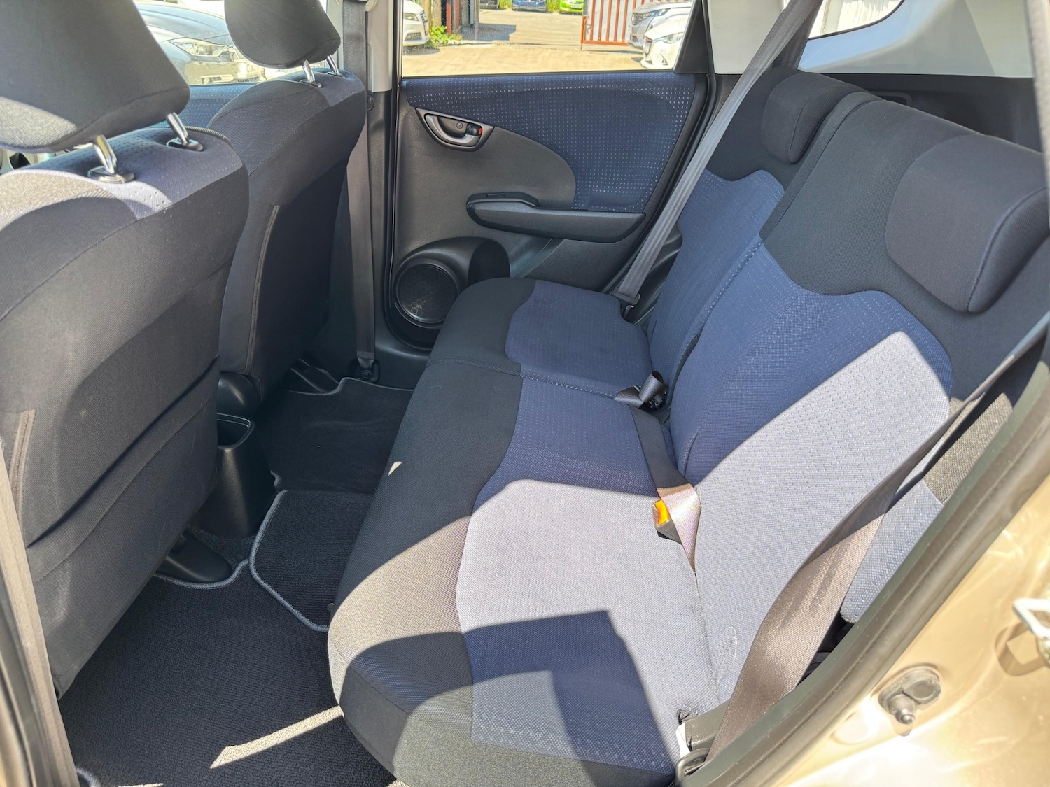 Used Honda Fit 2010 for sale - 76090120: Photo 29