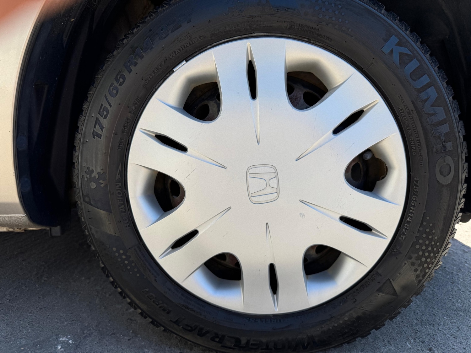 Used Honda Fit 2010 for sale - 76090120: Photo 33