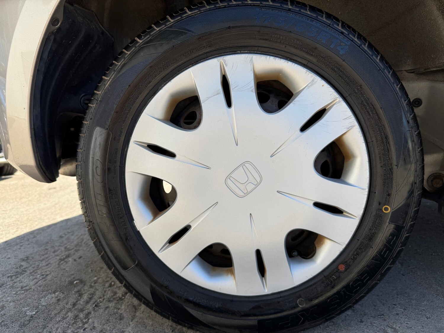 Used Honda Fit 2010 for sale - 76090120: Photo 34