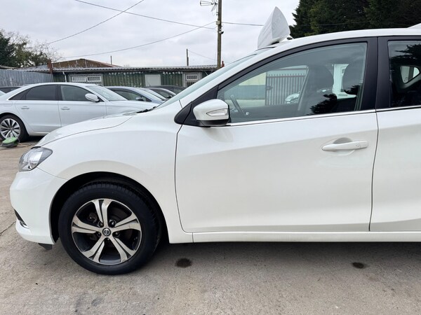 Used Nissan Pulsar 2015 for sale - 76242752: Photo 8