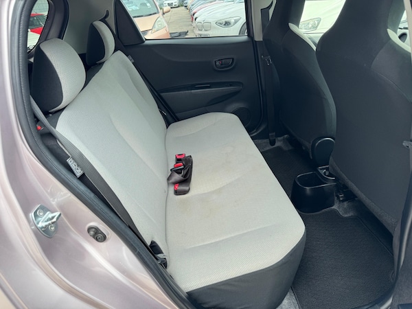Used Toyota Vitz 2025 for sale - 76244738: Photo 14
