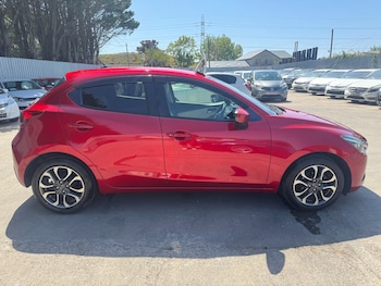 Used Mazda Demio 2015 for sale - 76022892: Photo