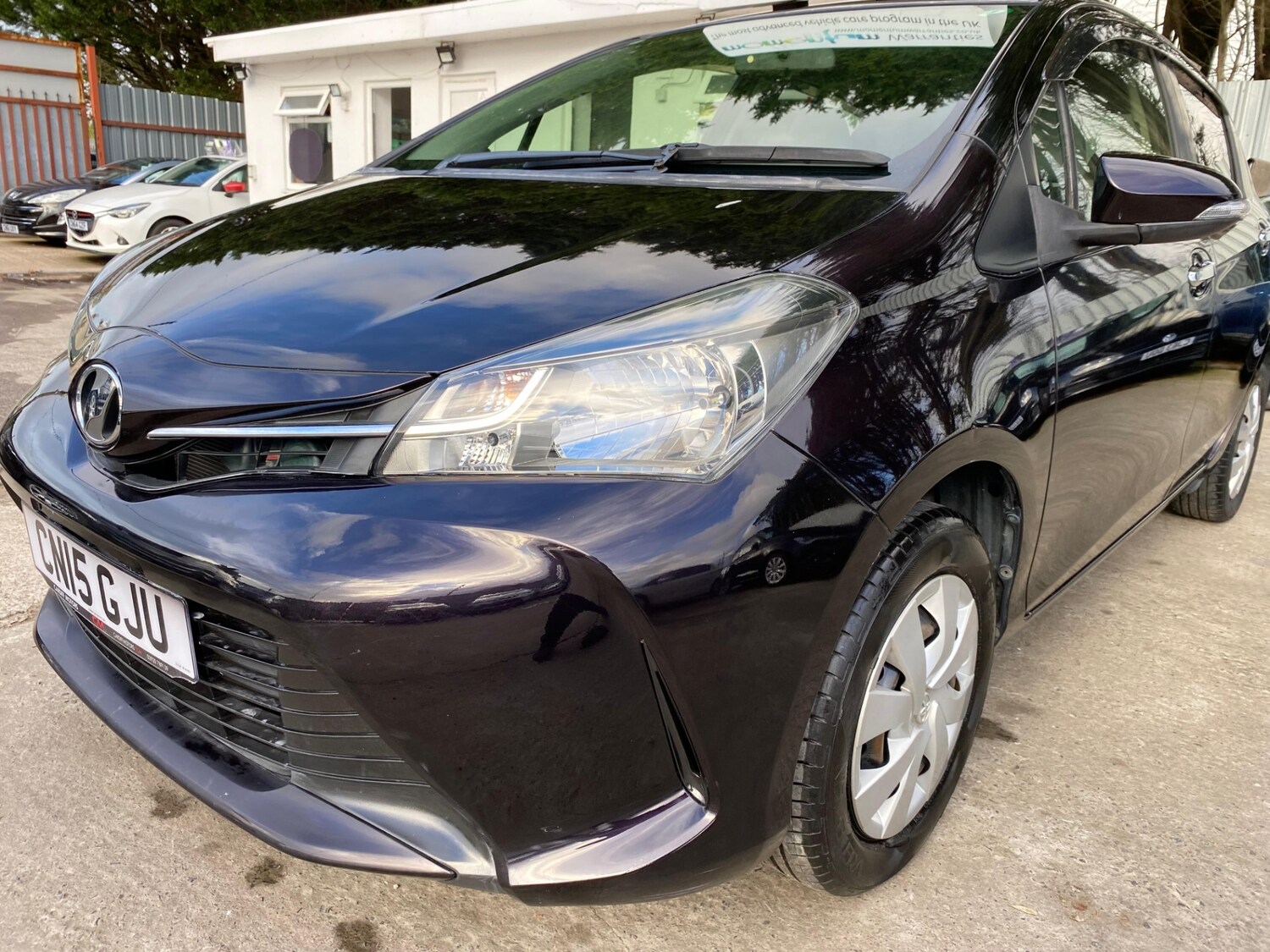 Used Toyota Vitz 2015 for sale - 77893642: Photo 41