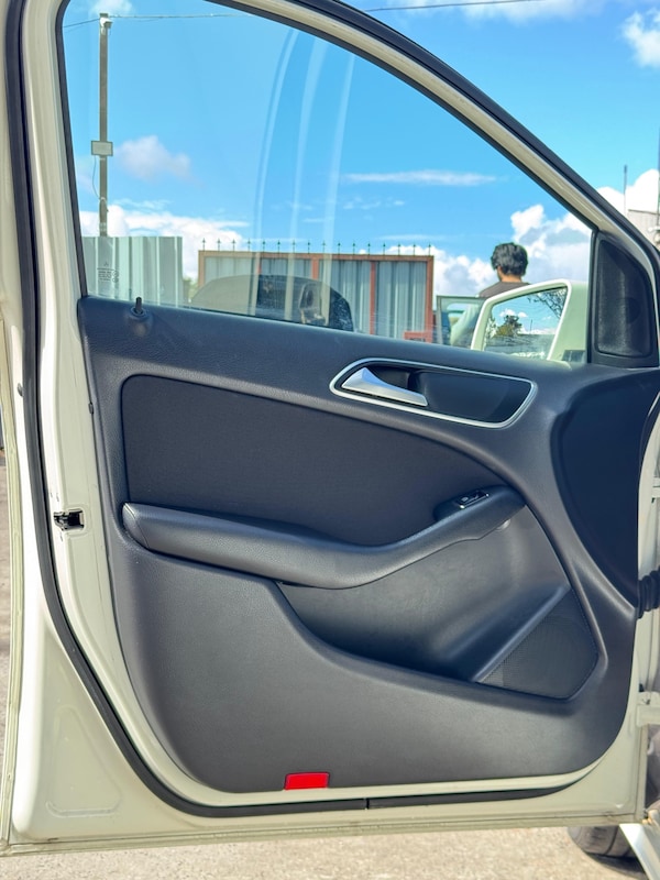 Used Mercedes-Benz B-Class 2012 for sale - 76231810: Photo 28