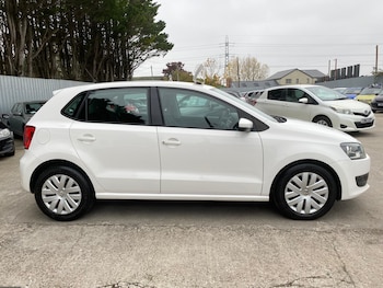 Used Volkswagen Polo 2010 for sale - 76718030: Photo