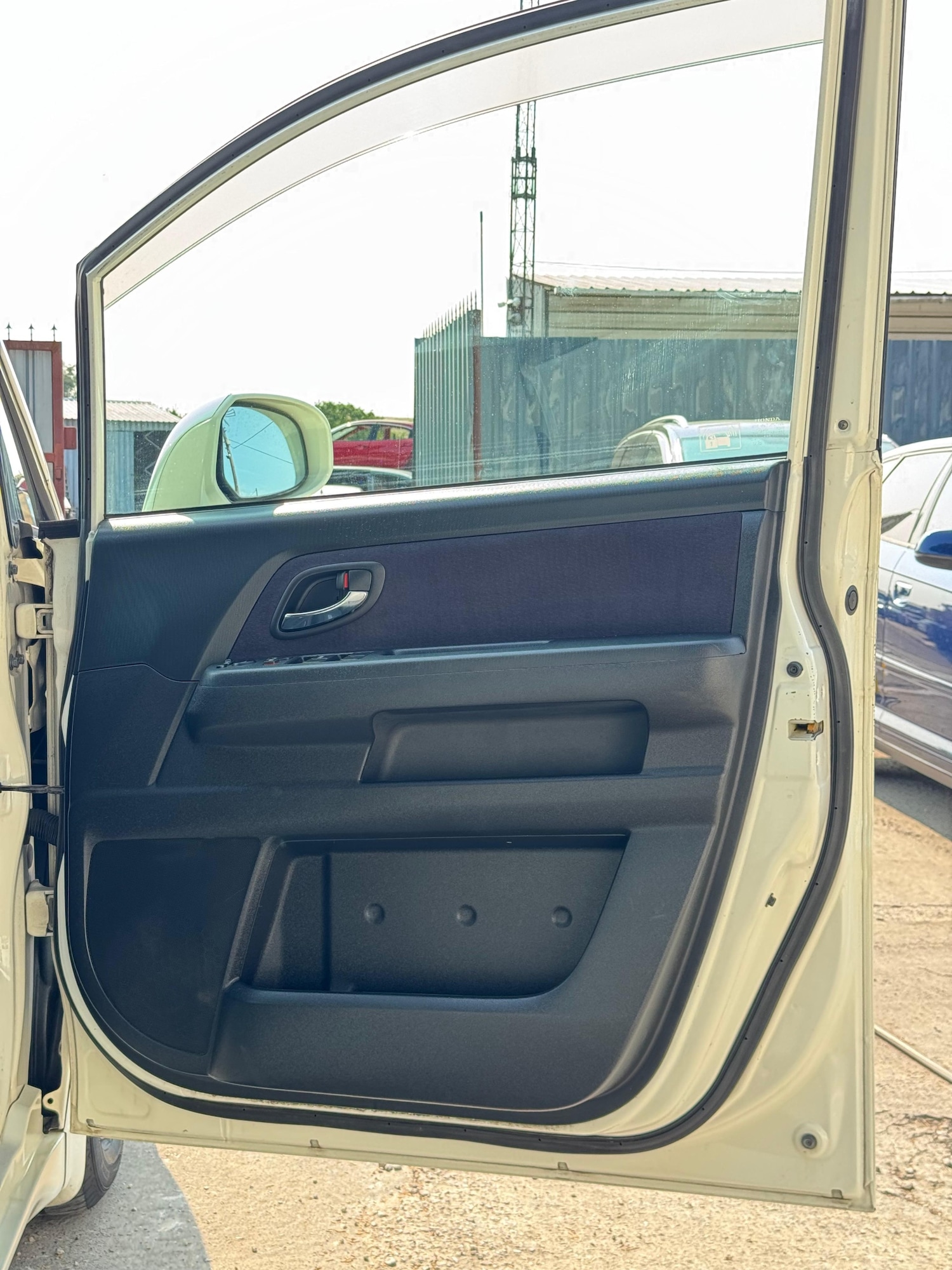 Used Honda Stepwagon 2025 for sale - 77050522: Photo 28