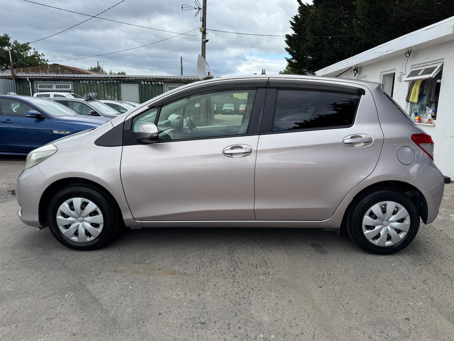 Used Toyota Vitz 2025 for sale - 76998839: Photo 25