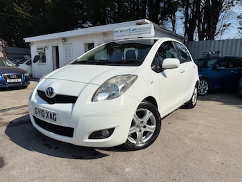 Used Toyota Yaris 2010 for sale - 75662022: Photo