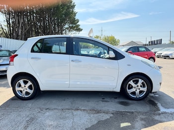 Used Toyota Yaris 2010 for sale - 75662022: Photo