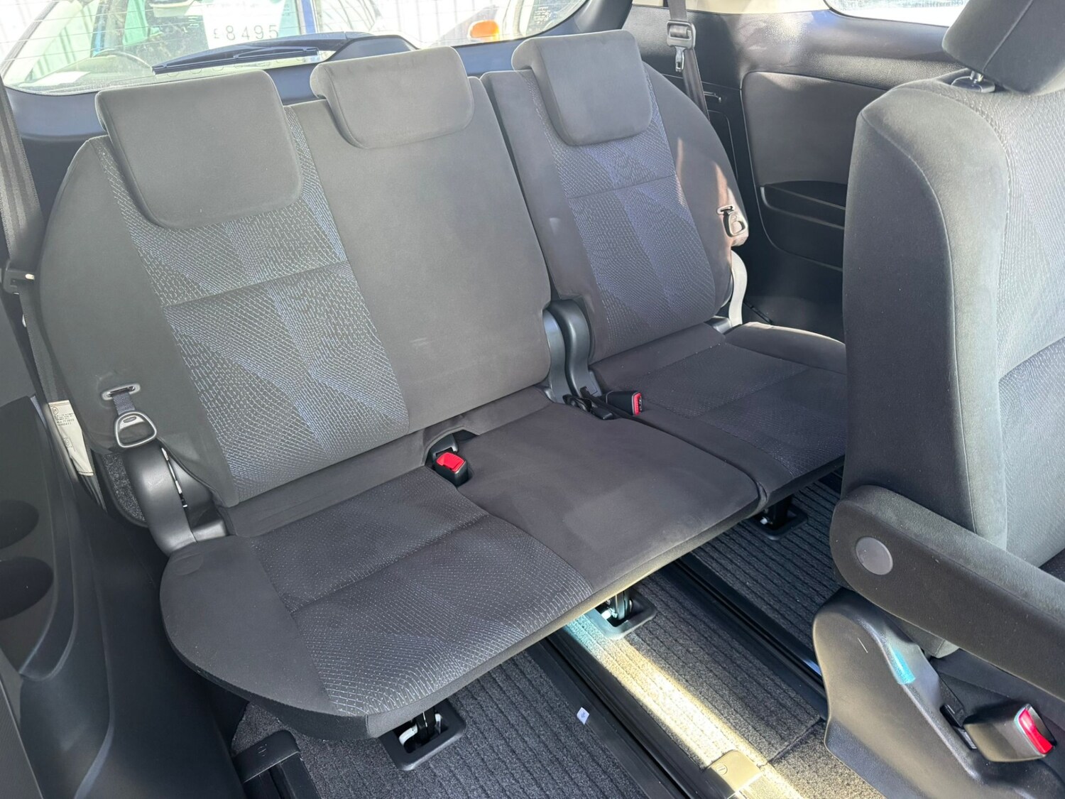 Used Toyota Estima 2013 for sale - 78090813: Photo 16