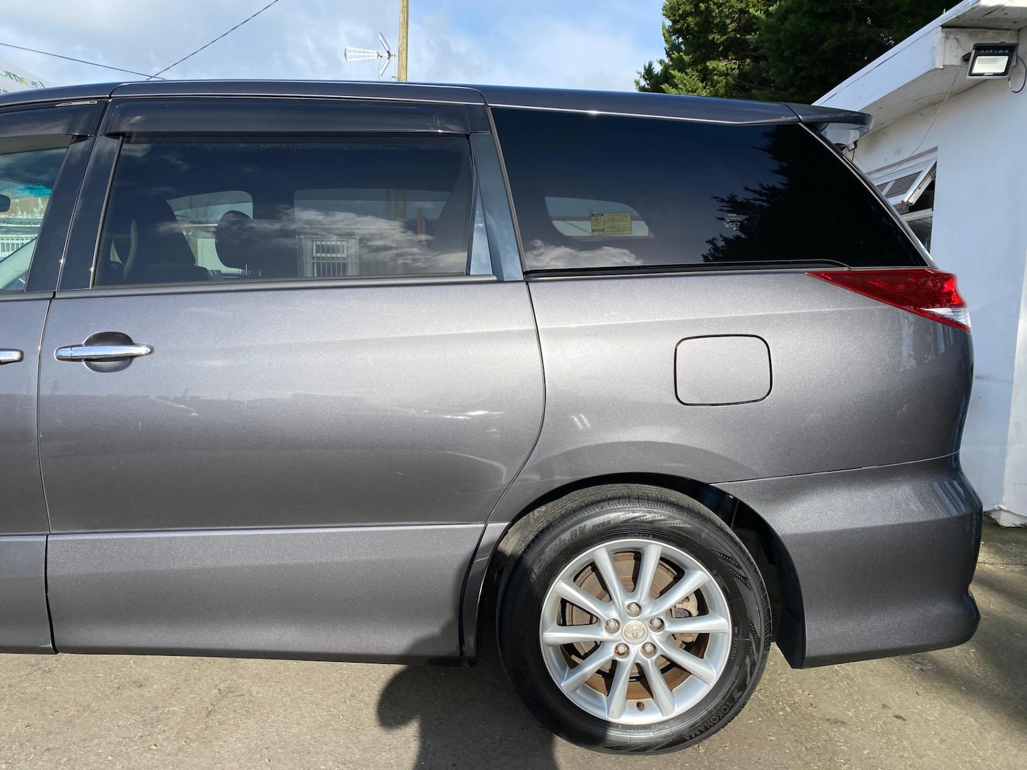 Used Toyota Estima 2026 for sale - 77799697: Photo 9