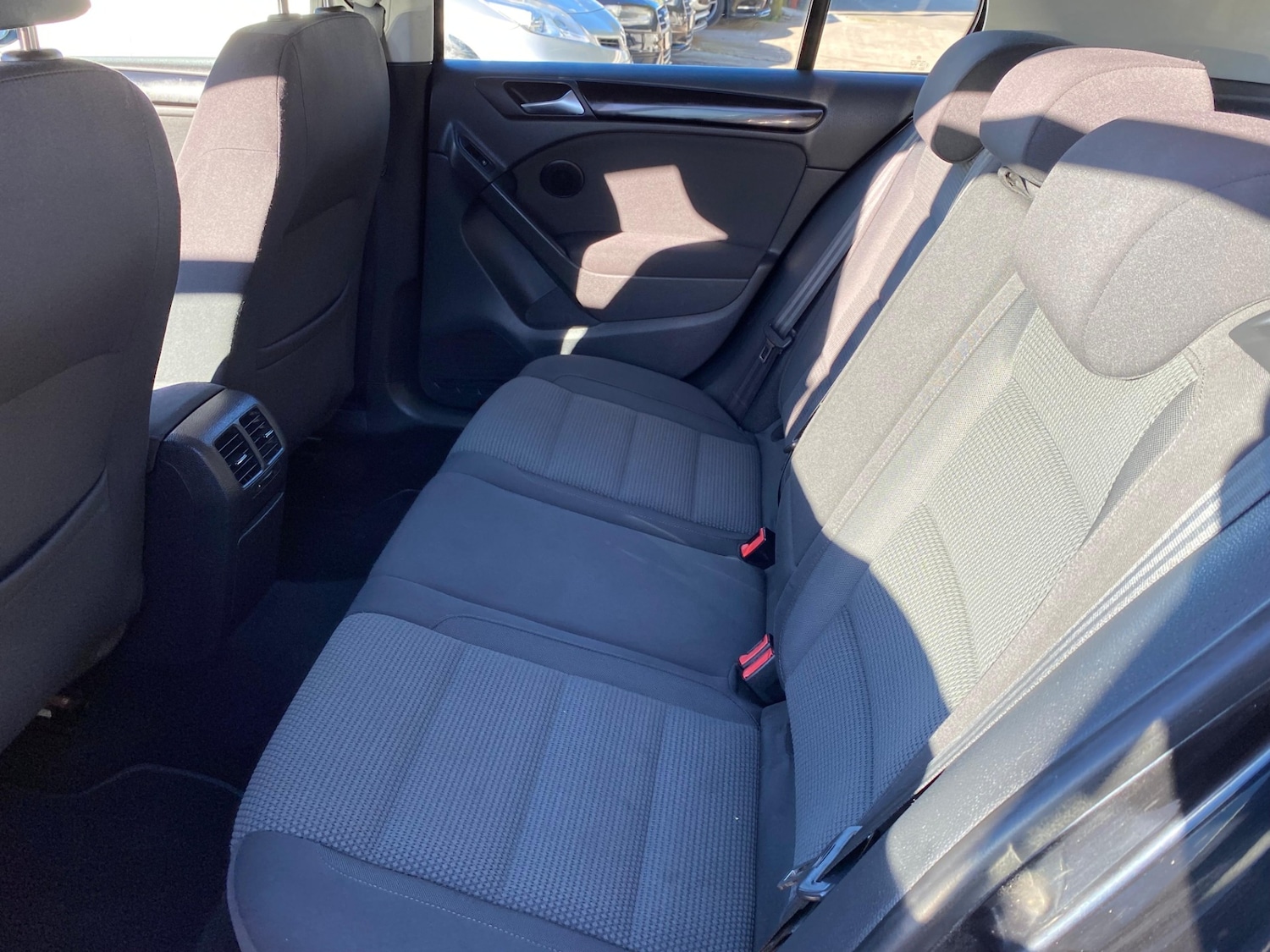 Used Volkswagen Golf 2010 for sale - 76696636: Photo 30