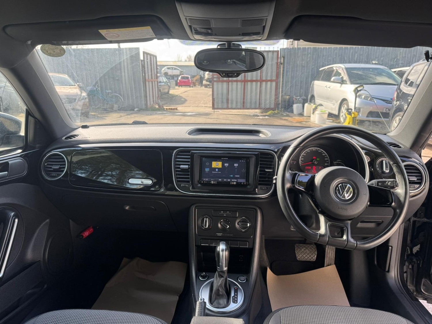 Used Volkswagen Beetle 2026 for sale - 78206022: Photo 16