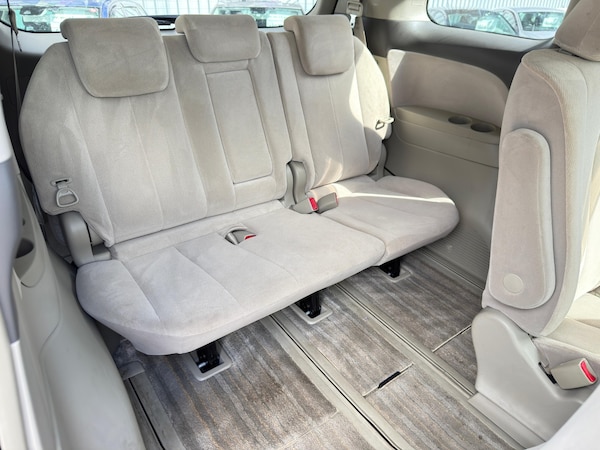 Used Toyota Estima 2009 for sale - 76218648: Photo 17