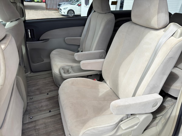 Used Toyota Estima 2009 for sale - 76218648: Photo 36