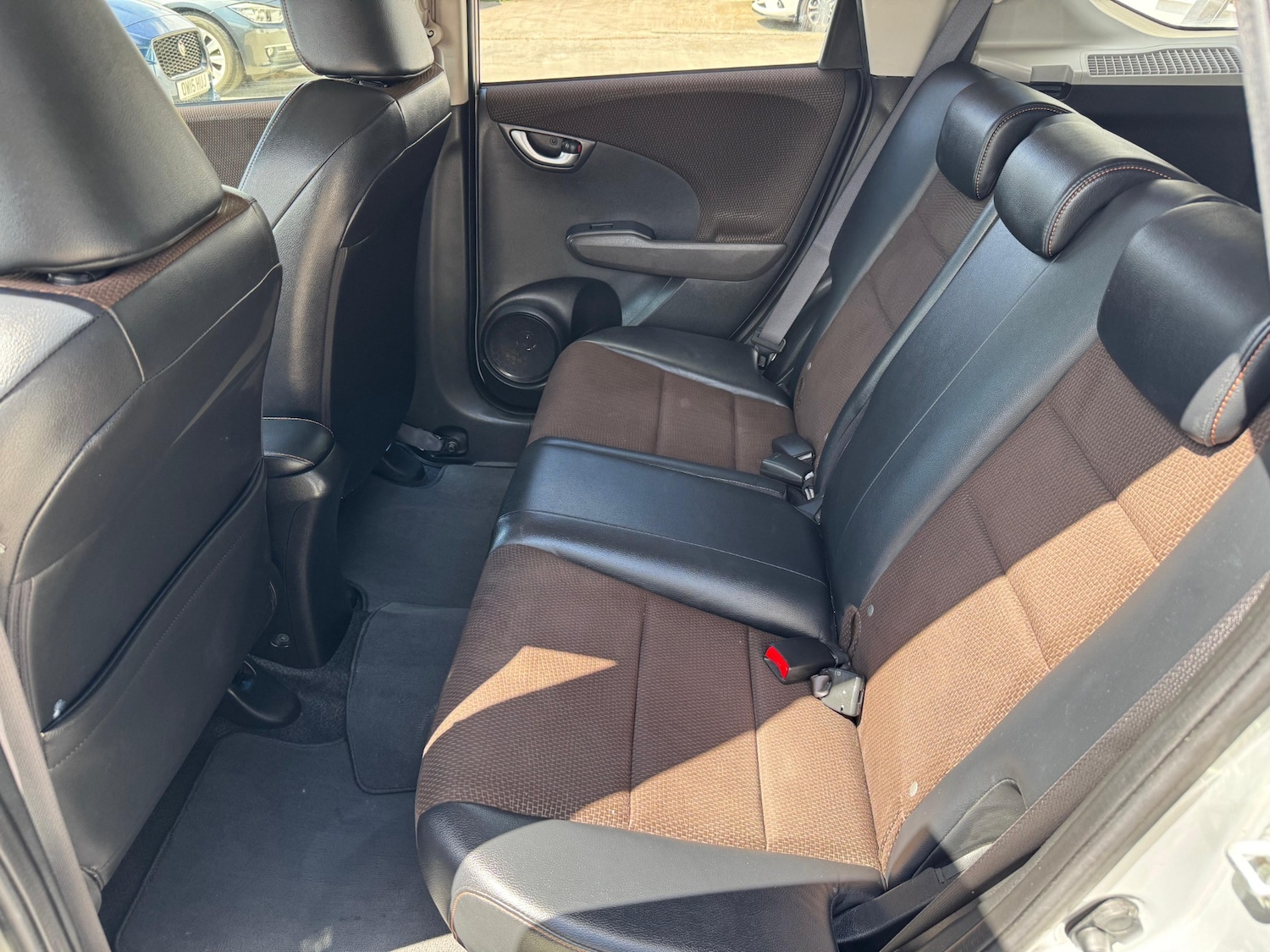 Used Honda Fit 2012 for sale - 76064745: Photo 23