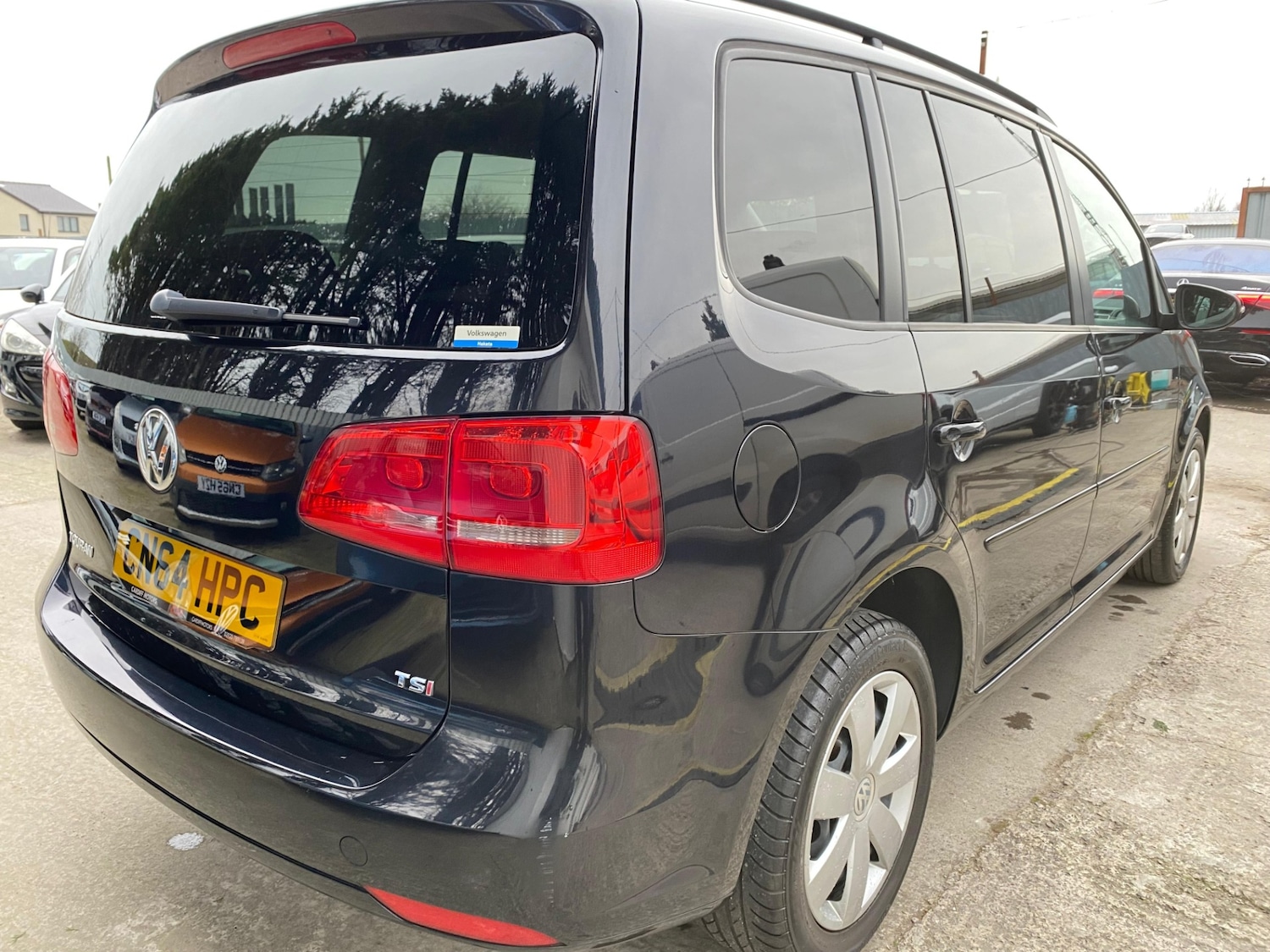 Used Volkswagen Touran 2014 for sale - 77770309: Photo 43