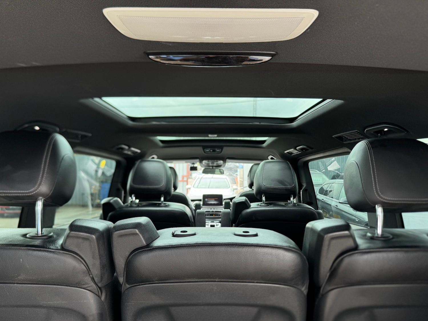 Used Mercedes-Benz V-Class 2017 for sale - 77754861: Photo 14