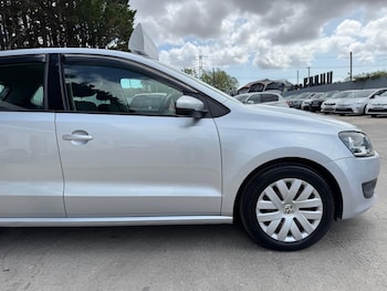 Used Volkswagen Polo 2012 for sale - 75537513: Photo