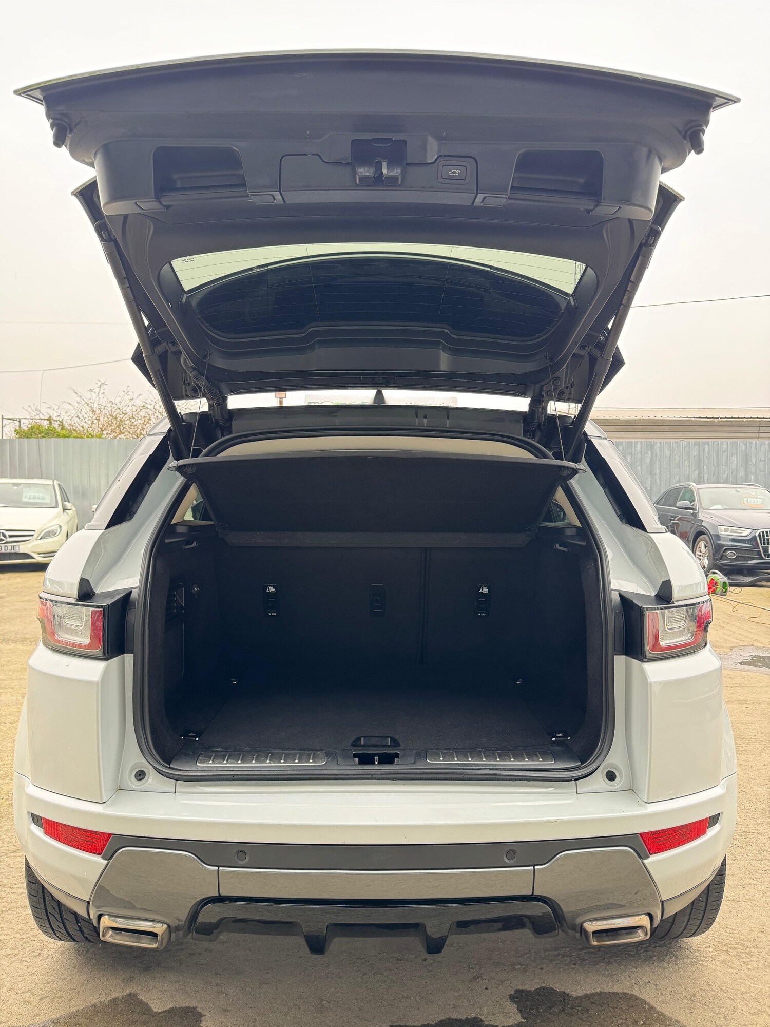 Used Land Rover Range Rover Evoque 2017 for sale - 78148483: Photo 11