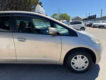 Used Honda Fit 2010 for sale - 75314908: Photo
