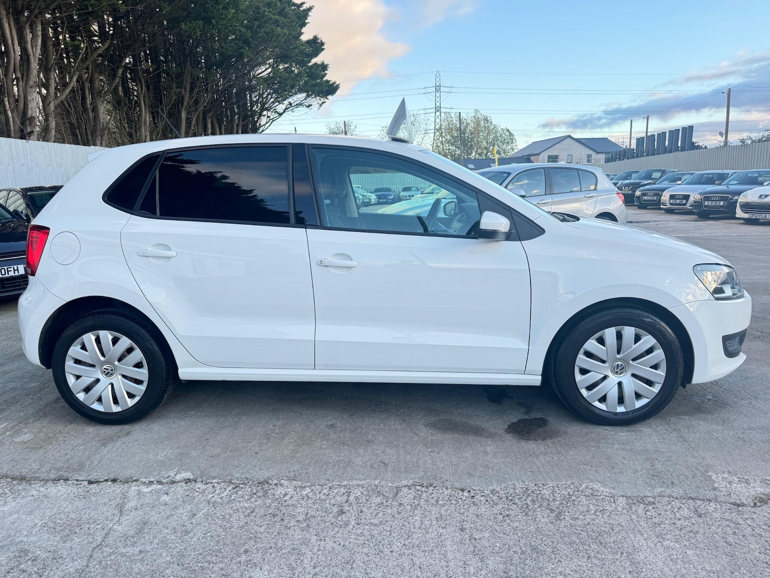 Used Volkswagen Polo 2024 for sale - 77346216: Photo 4