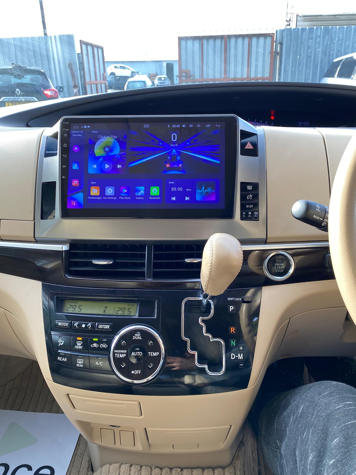 Used Toyota Estima 2013 for sale - 78063312: Photo 25