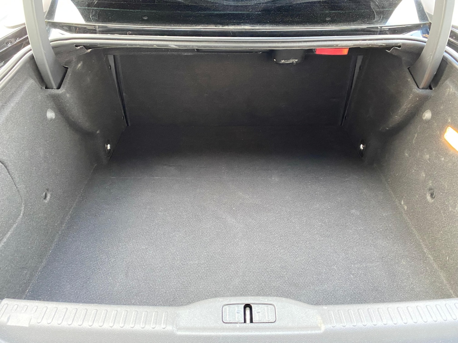 Used Peugeot RCZ 2012 for sale - 77092127: Photo 12