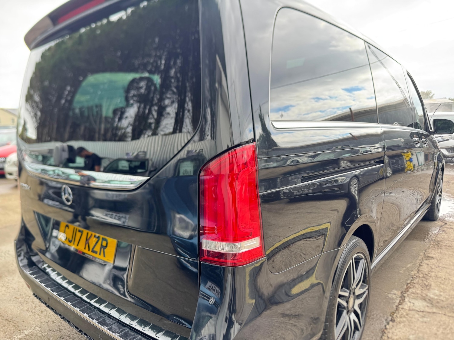 Used Mercedes-Benz V-Class 2017 for sale - 76420666: Photo 50