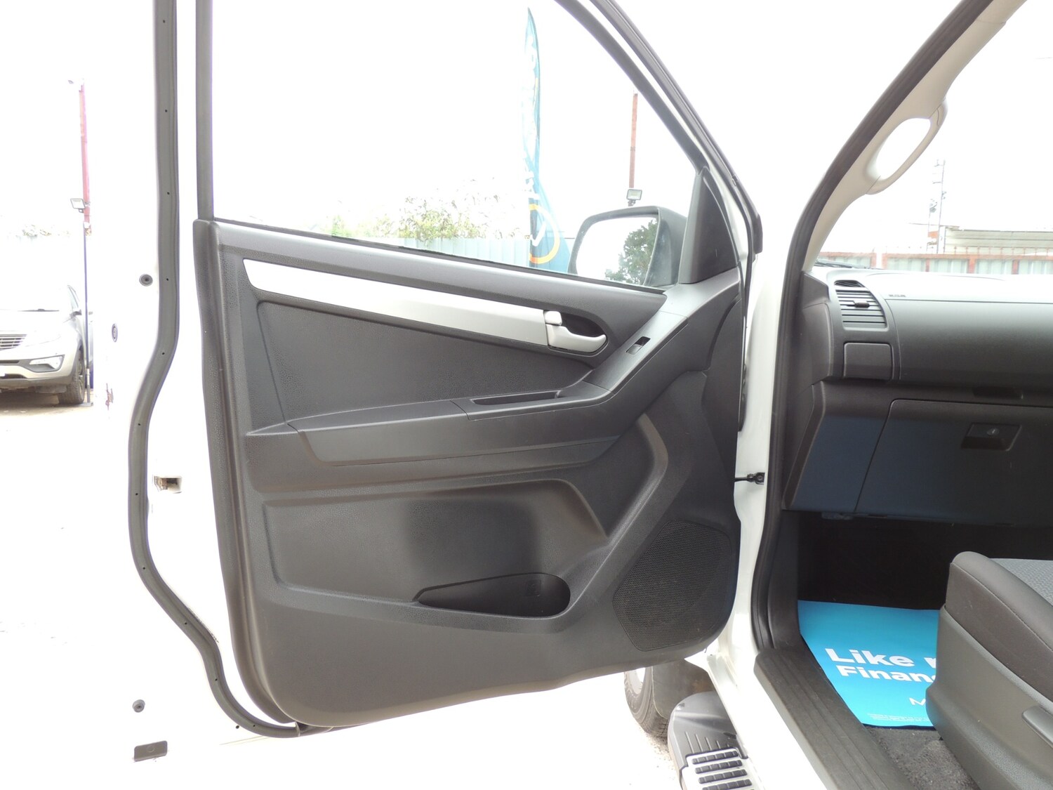 Used Isuzu D-Max 2014 for sale - 76487093: Photo 29