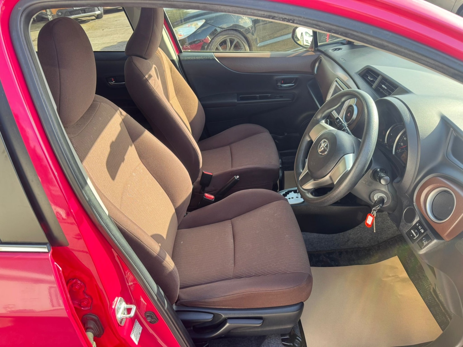 Used Toyota Vitz 2026 for sale - 78206032: Photo 14