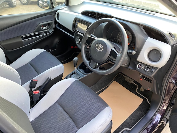 Used Toyota Vitz 2015 for sale - 76322528: Photo 12